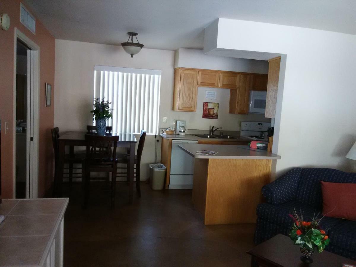Hidden Palms Resort&Condominiums Lake Havasu City Exterior foto